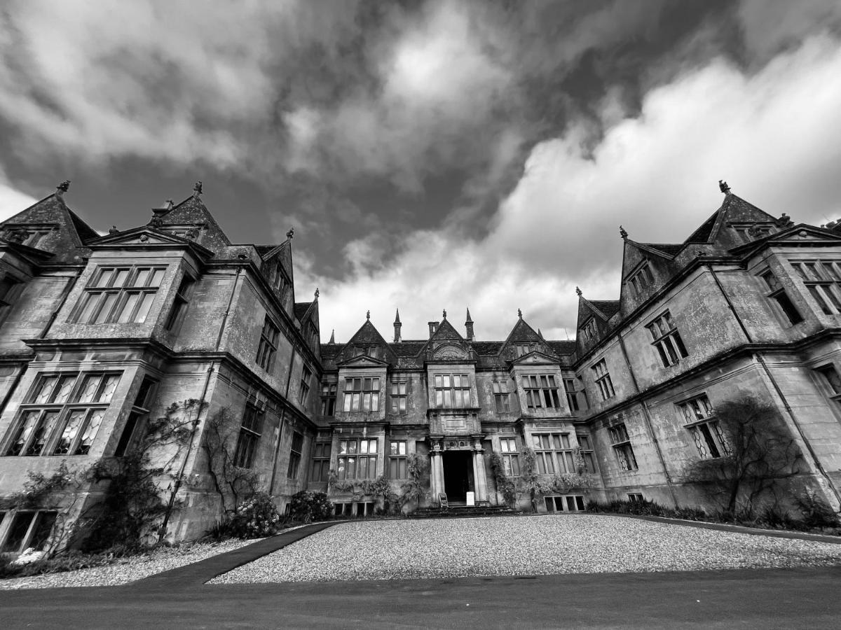 Alexander House Corsham Exterior foto