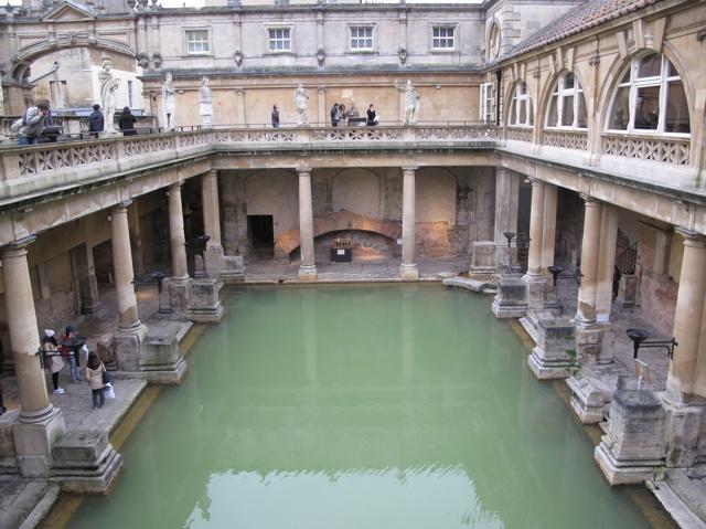 Alexander House Corsham Quarto foto