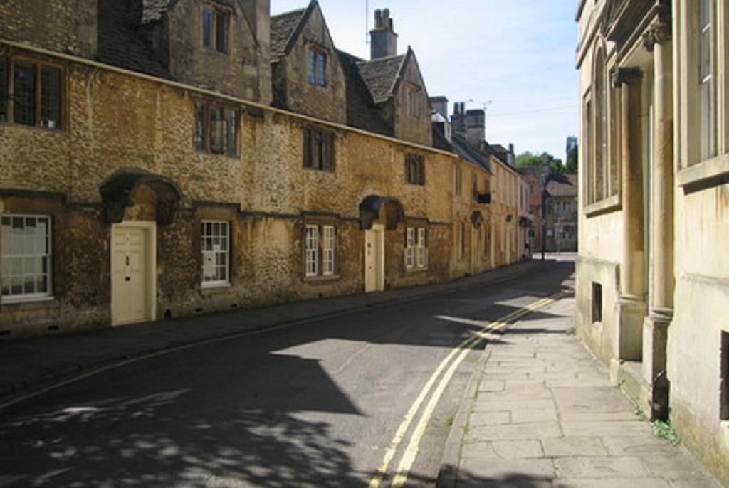 Alexander House Corsham Quarto foto